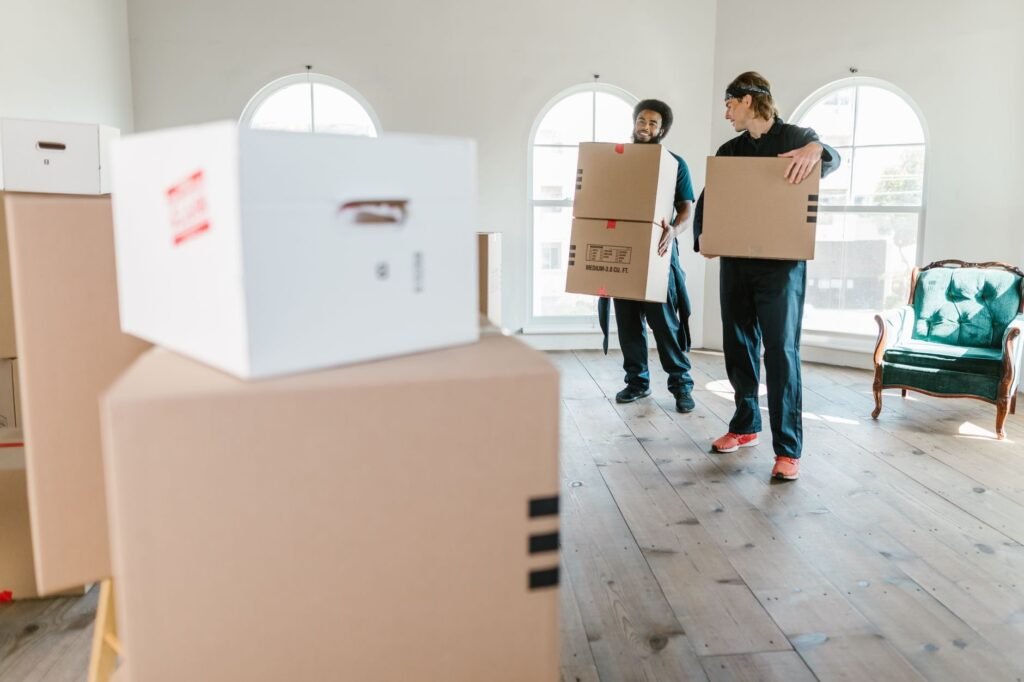 Günstiges Umzugsunternehmen wählen: Worauf es ankommt